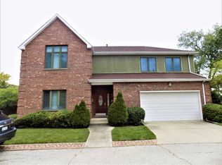 1925 Church St, Park Ridge, IL 60068