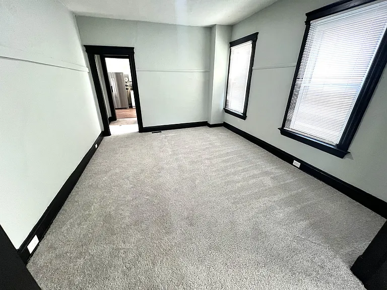 288 Helen St #6 — Photo 15