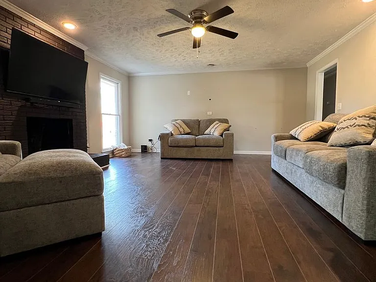 2020 Penrose Dr — Photo 27