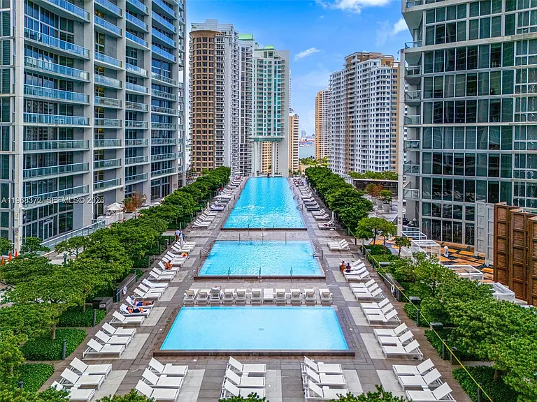 495 Brickell Ave #905 — Photo 30