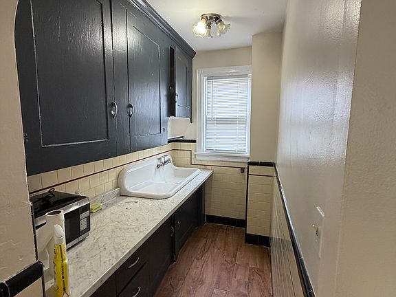 3rd image of 56 What Cheer Ave Floor 1