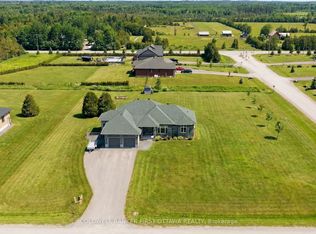 203 Abner Poole Rd, Beckwith, ON K0A1B0