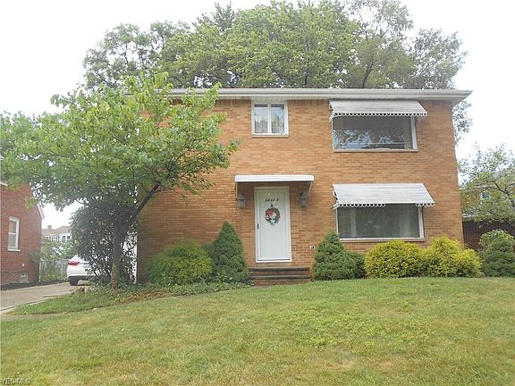 2nd image of 6243 Chestnut Hills Dr