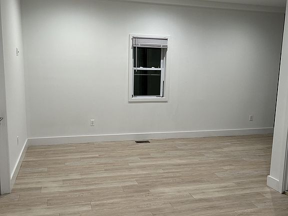 2nd image of 186 Gregory Ave #1
