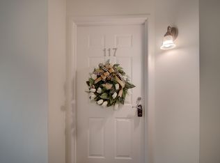 N113W16241 Sylvan Cir UNIT 117, Germantown, WI 53022