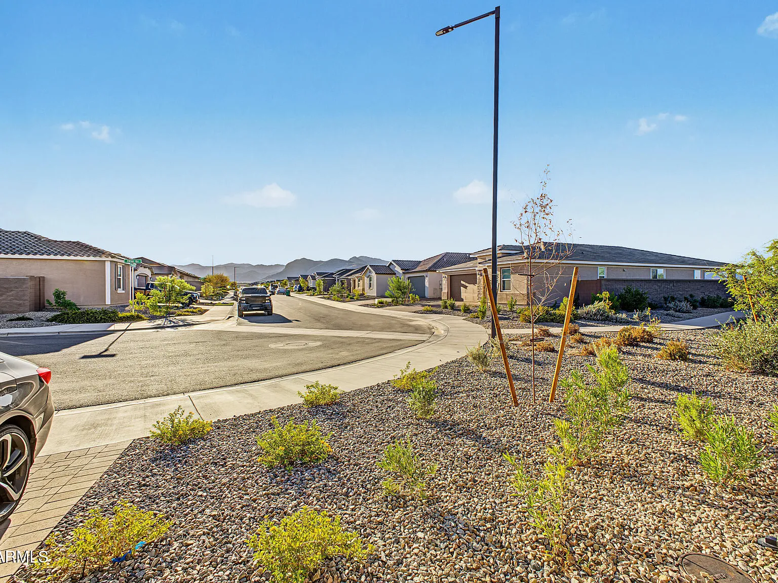 1 bed, 1.0 bath, 800 sqft, $2,000 — Photo 3