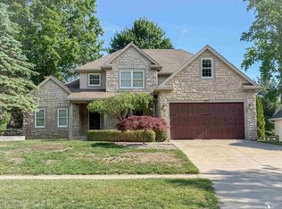 3350 Quail Hollow Dr, Lambertville, MI 48144