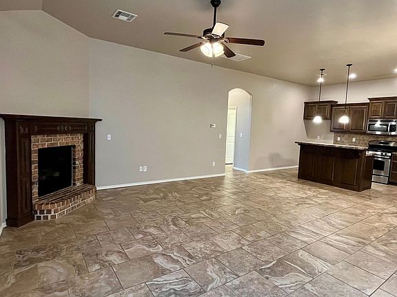 3rd image of 11504 NW 121st Pl