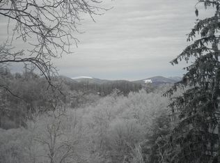 202 Galax Cir, Blowing Rock, NC 28605