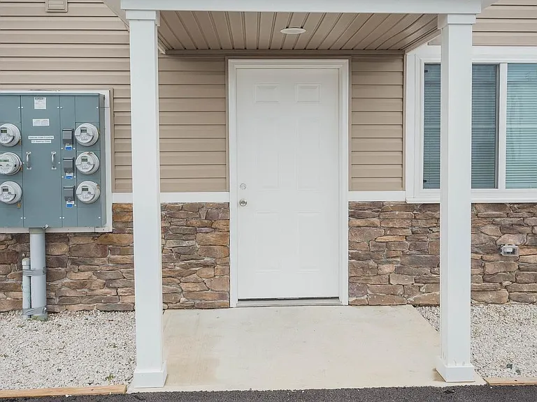 123 Bateman St #2-214B — Photo 4