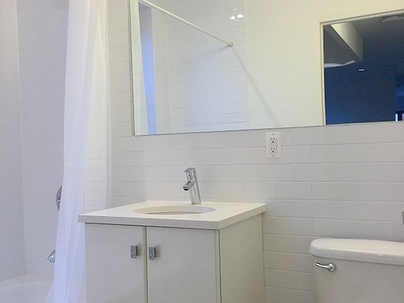 5th image of 145 Mulberry St APT 3E