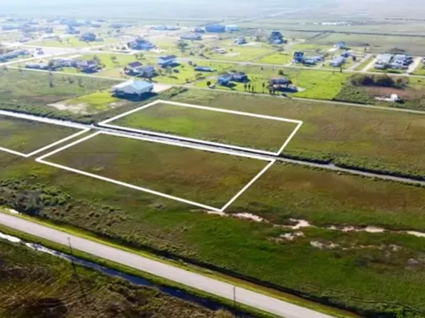 0 Dowling Rd, Sabine Pass, TX 77655