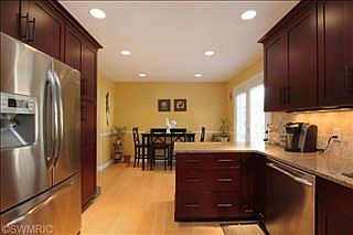 5th image of 2081 Fawnwood Dr SE
