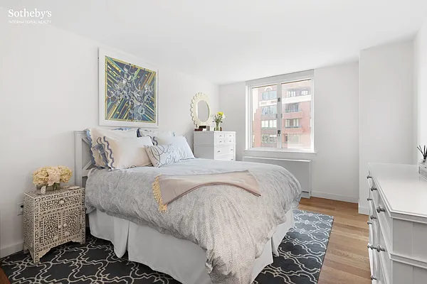 Rented by Sotheby's International Realty | media 15