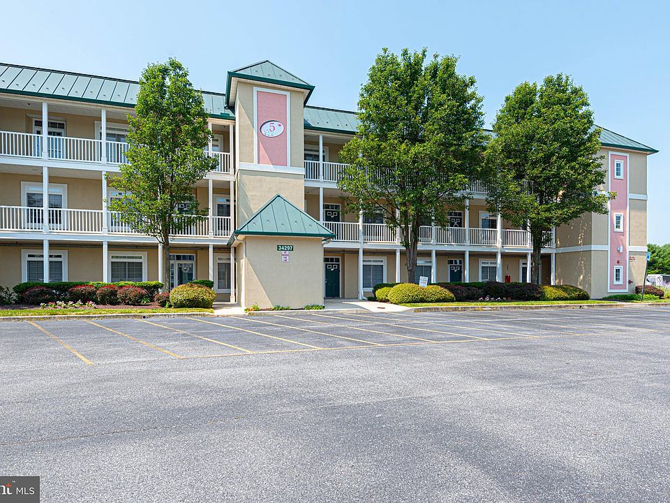 1st image of 34297 Summerlyn Dr APT 512