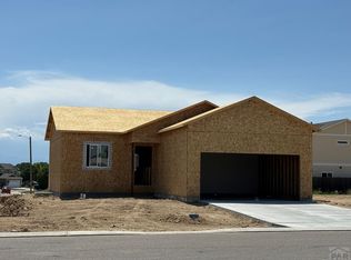 5215 Whistler Dr, Pueblo, CO 81008