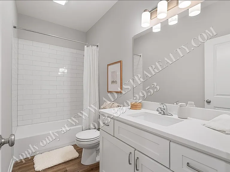 1089 N Findley St — Photo 19