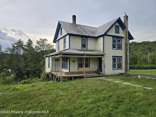 156 Academy St, Springville, PA 18844
