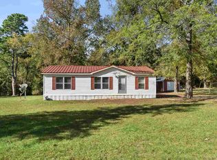 246 Pine Ridge Rd, Gladewater, TX 75647