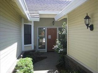 11861 Prospect Hill Dr, Gold River, CA