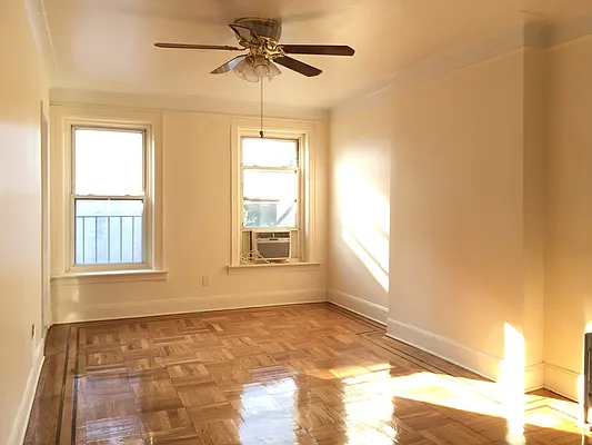 Rented by Rolling Stone Realty LLC | media 8