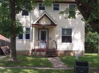 1112 Kirkwood Blvd, Davenport, IA 52803