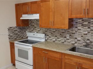 2531 NE 184th Ter, North Miami Beach, FL 33160