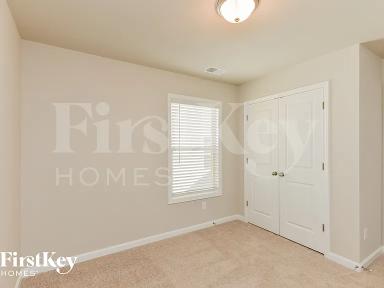 3508 Wheeler Ln — Photo 10