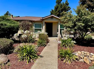 321 Underhill Dr, Napa, CA 94558