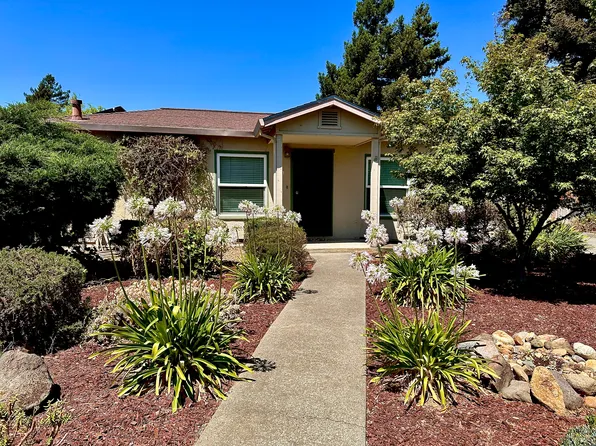 321 Underhill Dr, Napa, CA 94558