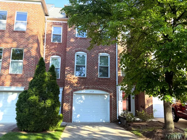 1713 Blue Flint Ct, Reston, VA 20190