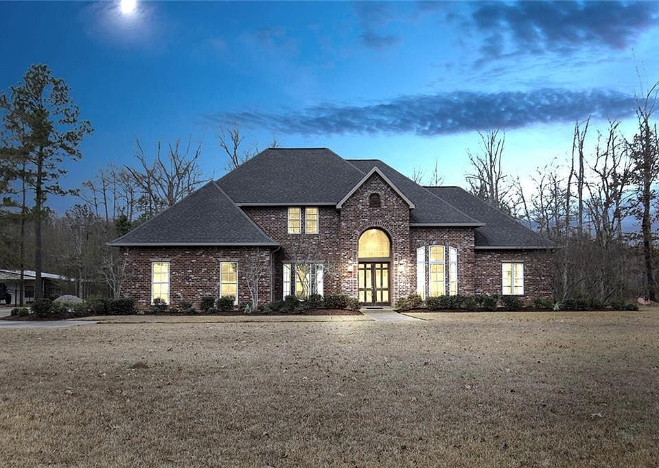 1st image of 1392 Lake Dr