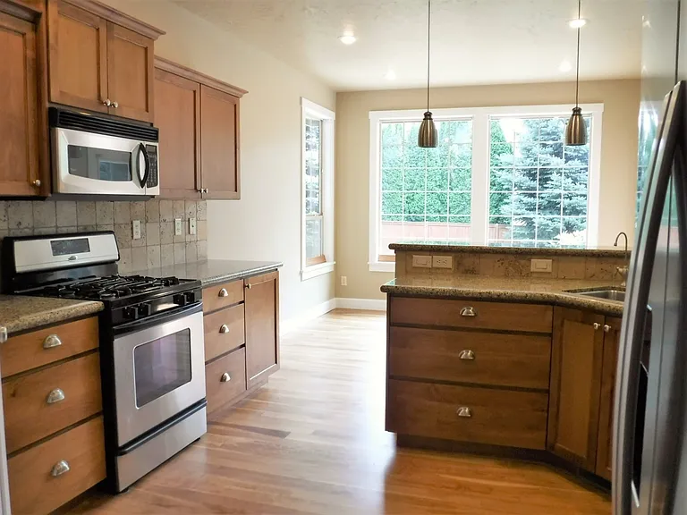 1505 E Daylesford Dr — Photo 8