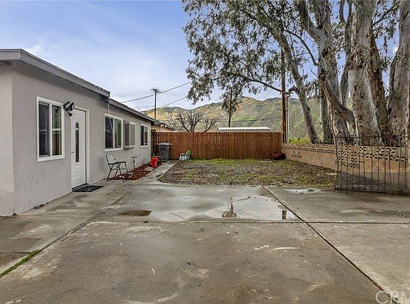3rd image of 110 S Camino Los Banos