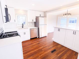 734 Sable Ln, Mount Laurel, NJ 08054