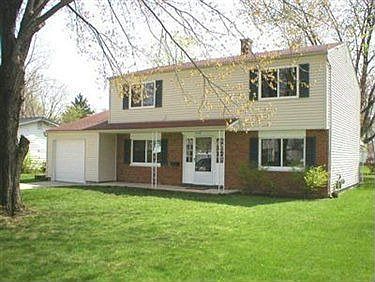 1st image of 24211 Fairlawn Dr
