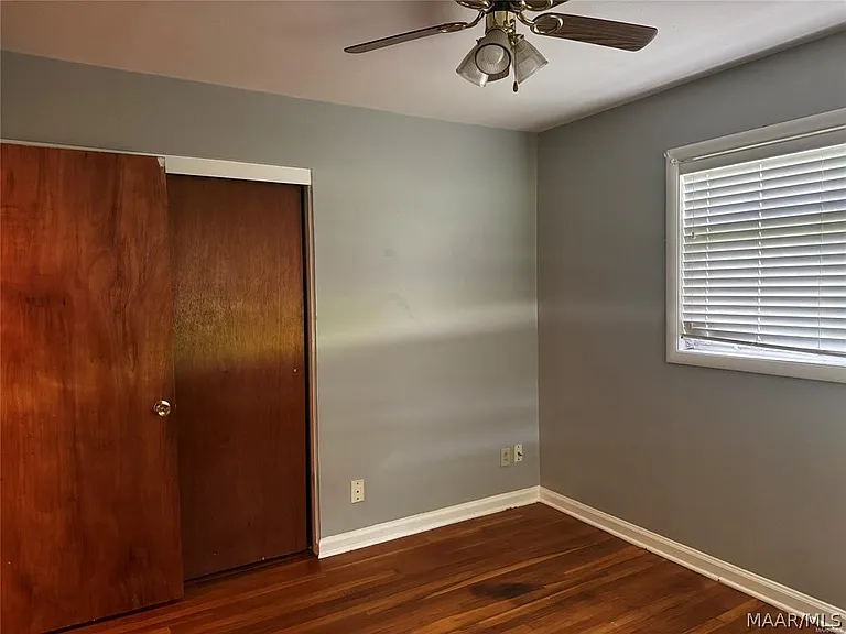 111 Easthaven Rd — Photo 15