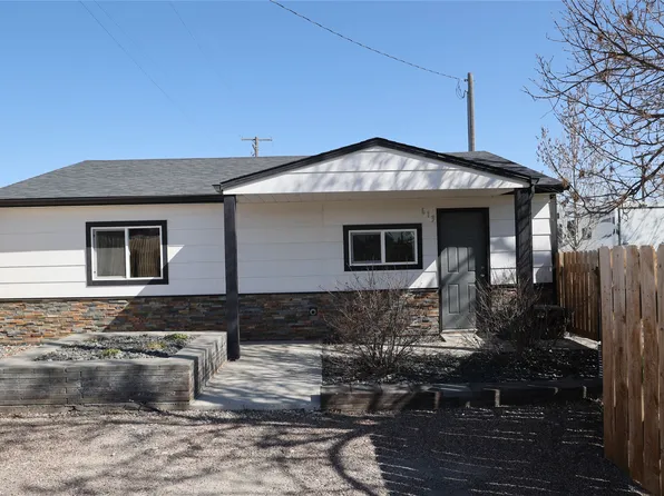613 Dupuyer Ave, Valier, MT 59486