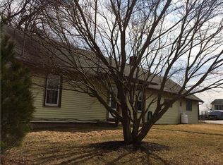 19 McBride Rd, Slate Hill, NY 10973