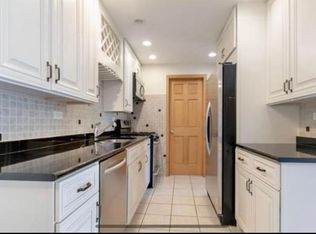 6334 W 99th Pl #3NE, Oak Lawn, IL 60453