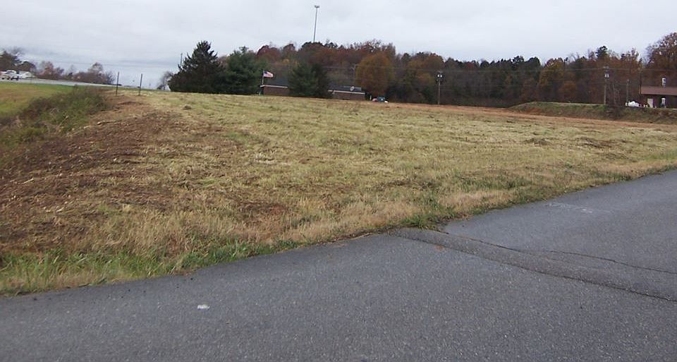 1st image of LOT 7 W Andrew Johnson Hwy