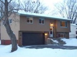 10000 Redwood St NW, Coon Rapids, MN 55433