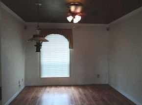 2nd image of 1668 Lou Graham St