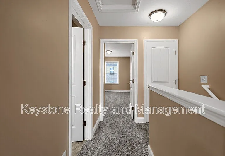 2296 McCormick Ln #J — Photo 9