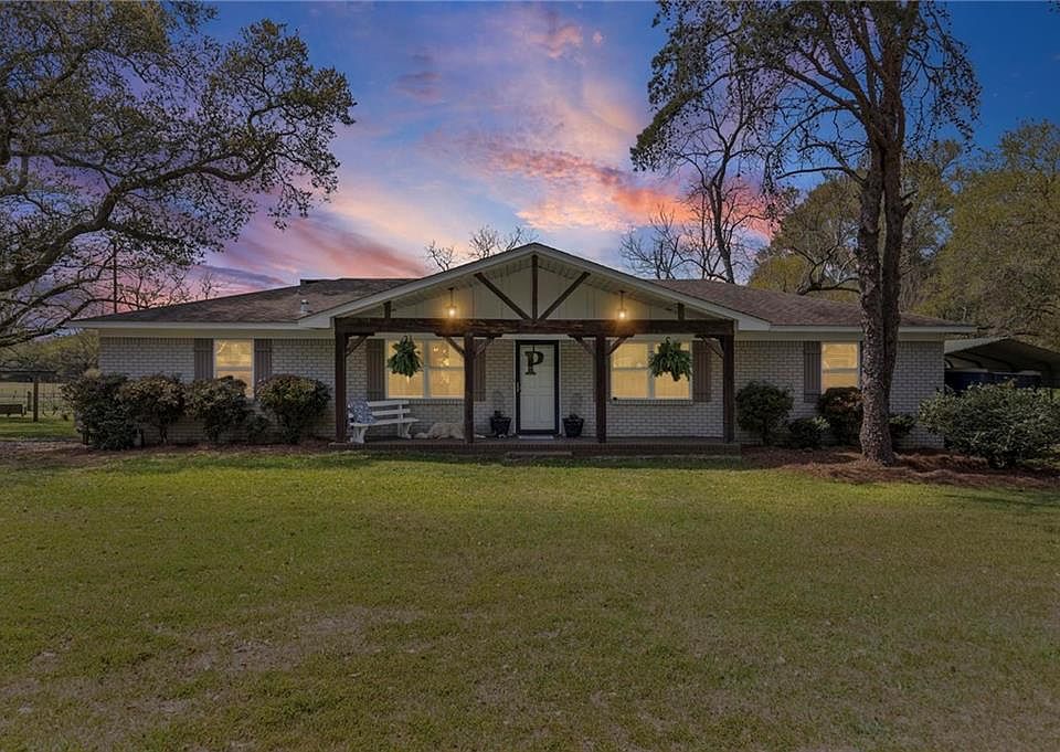 1st image of 11100 Rhett McConnell Rd