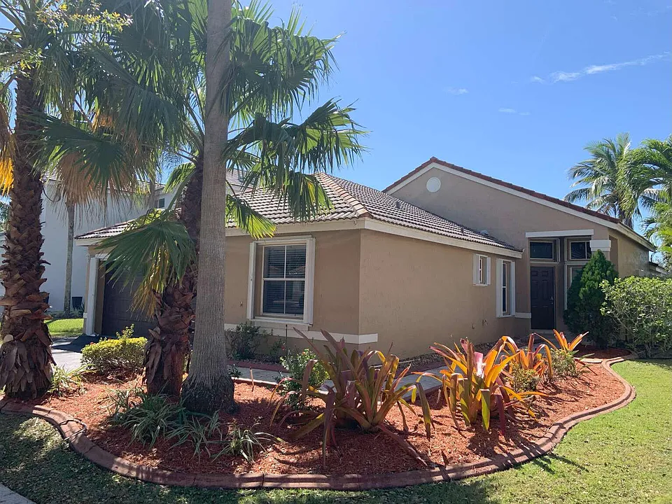 856 Stanton Dr