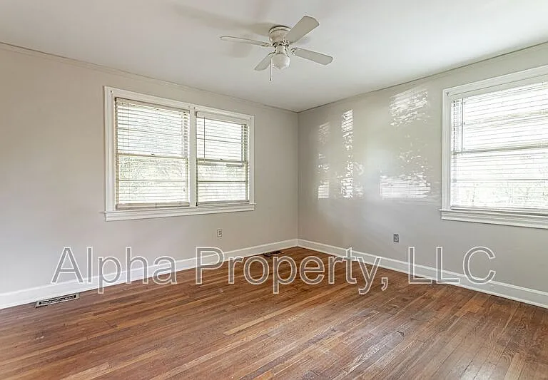 123 Legrand Blvd — Photo 9