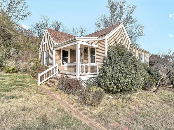 729 Windsor Ave SW, Roanoke, VA 24015