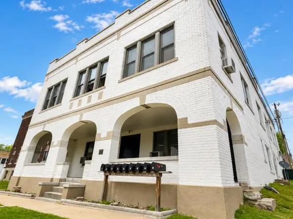 404 E Bond St, Monett, MO