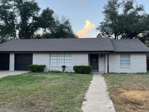 3018 Woodland Cir, San Angelo, TX 76904